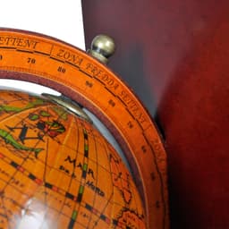   Globe Bookend, 2 pcs. 4